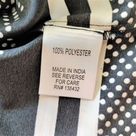 NWOT - ModCloth Women's Striped Top - Picture 4 of 5